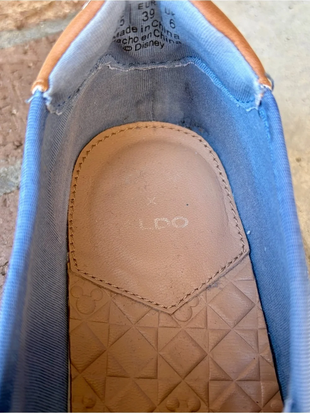 Disney X Aldo True Original Slip On Sneaker Sz 8.5 Mickey Minnie Mouse Denim EUC